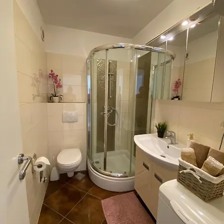 Terrace & Free Parking