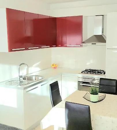 Διαμέρισμα Split Terrace & Free Parking Studio